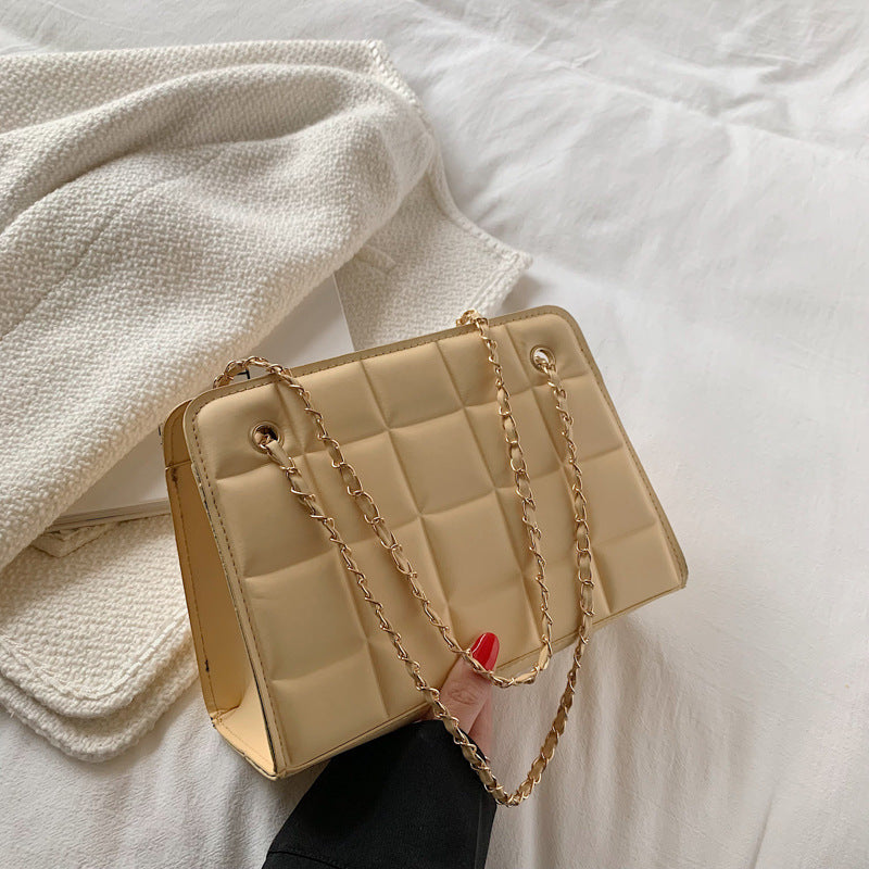 Checkered embossed chain bag - 2023 new trendy fashion casua
