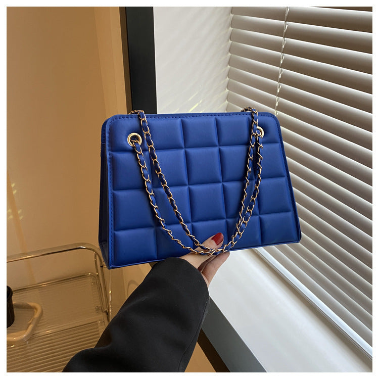 Checkered embossed chain bag - 2023 new trendy fashion casua